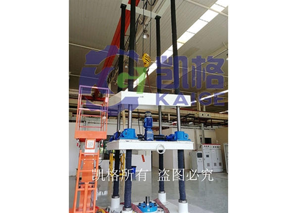 中航飛機(jī)起落架油缸磨損實(shí)驗(yàn)架1